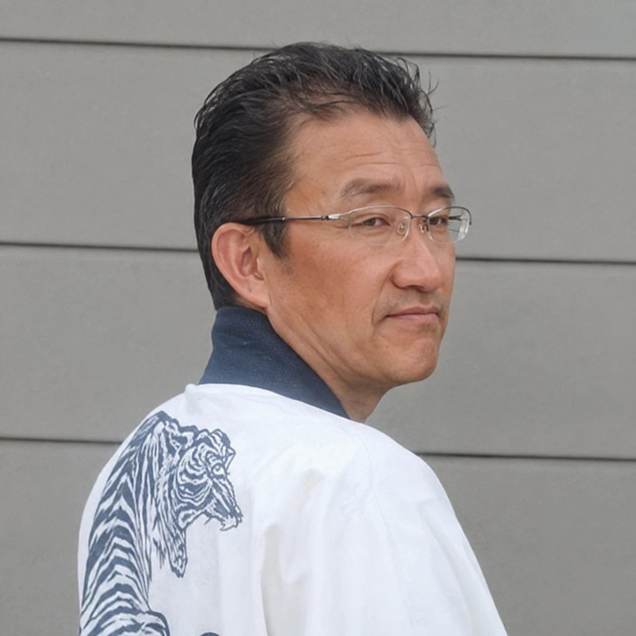 菊田俊勝様
